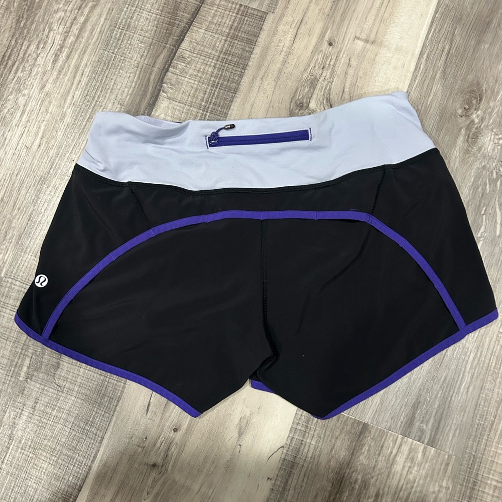 Lululemon, medium size 6 shorts